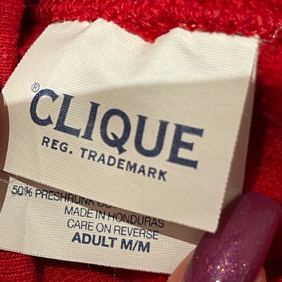 Plain Red oversized Hoodie - Picture 2 of 2